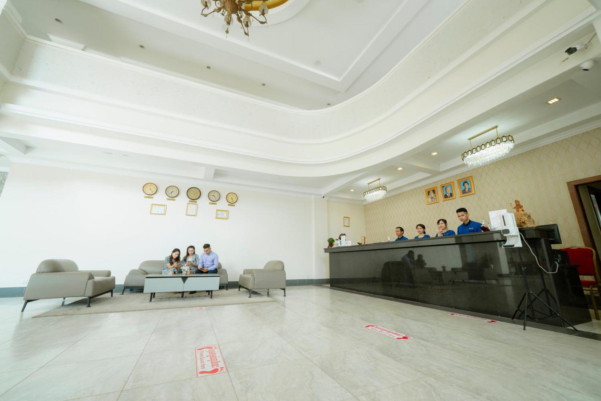 Pursat Riverside Hotel & Spa Exteriér fotografie