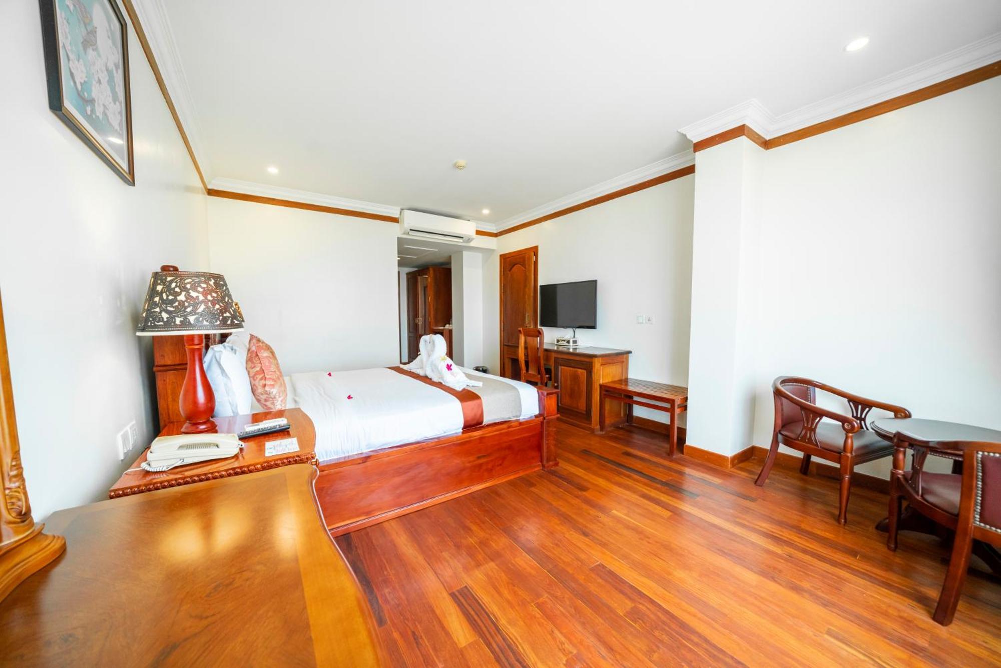 Pursat Riverside Hotel & Spa Exteriér fotografie