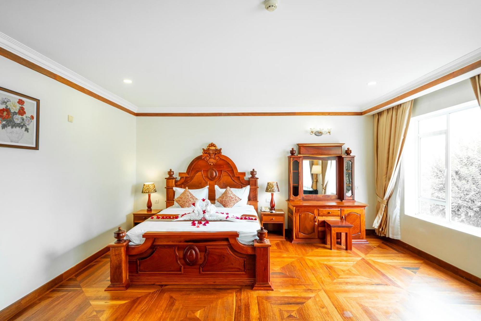 Pursat Riverside Hotel & Spa Exteriér fotografie