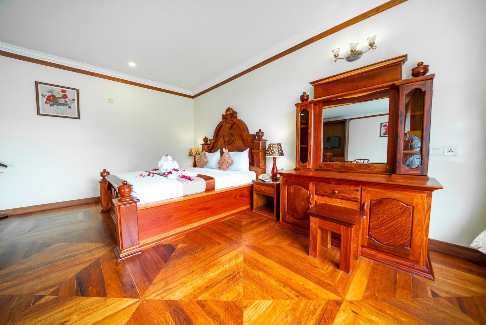 Pursat Riverside Hotel & Spa Exteriér fotografie